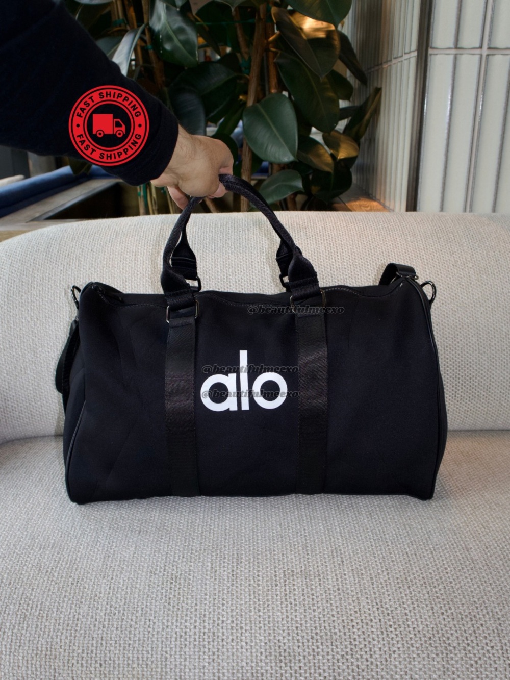 ALO Yoga Black Womans Duffle Bag Medium